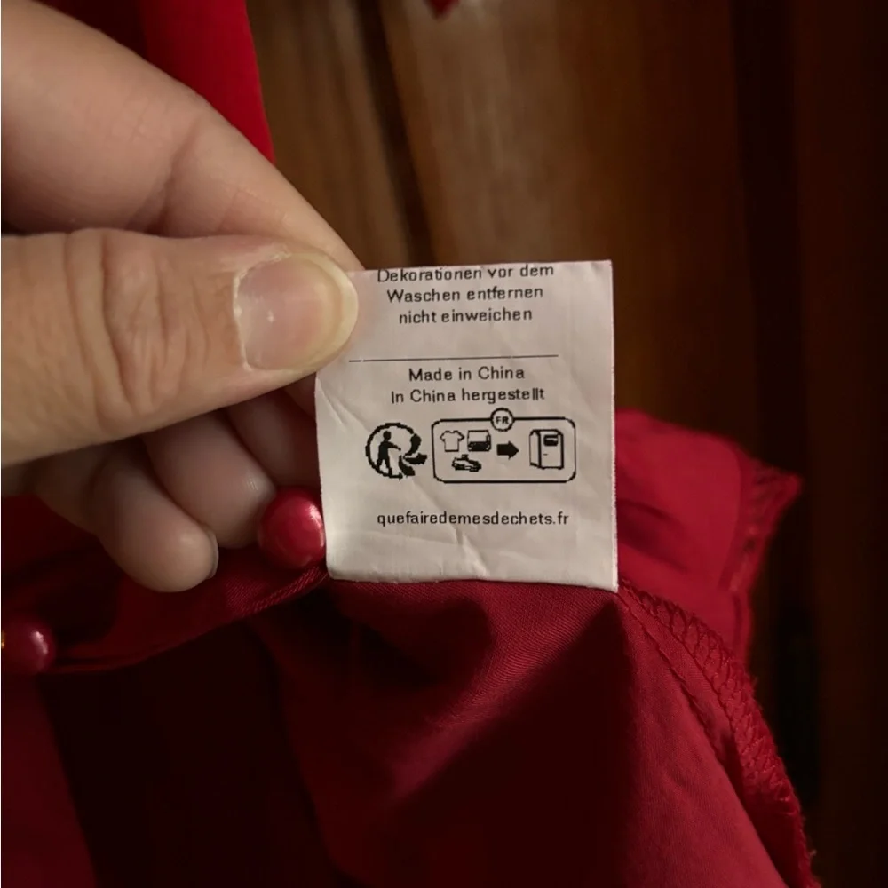 Red Ruffled Buttoned Blouse - Picture 5 of 5